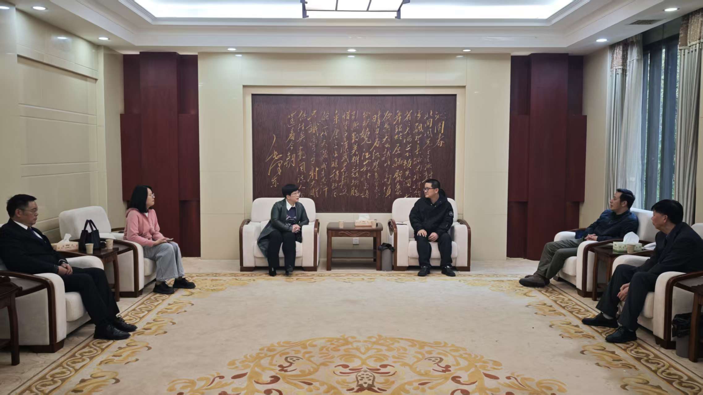 微信图片_20251101151522_110_39.jpg 微信图片_20251101151522_110_39.jpg